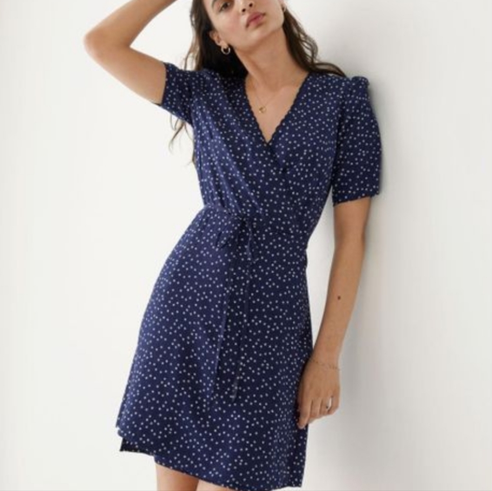 & Other Stories Printed Wrap Scallop Dress